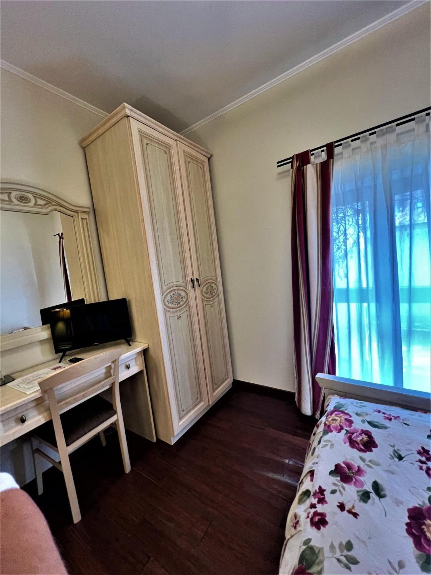Boutique Pension Park Timişoara Extérieur photo