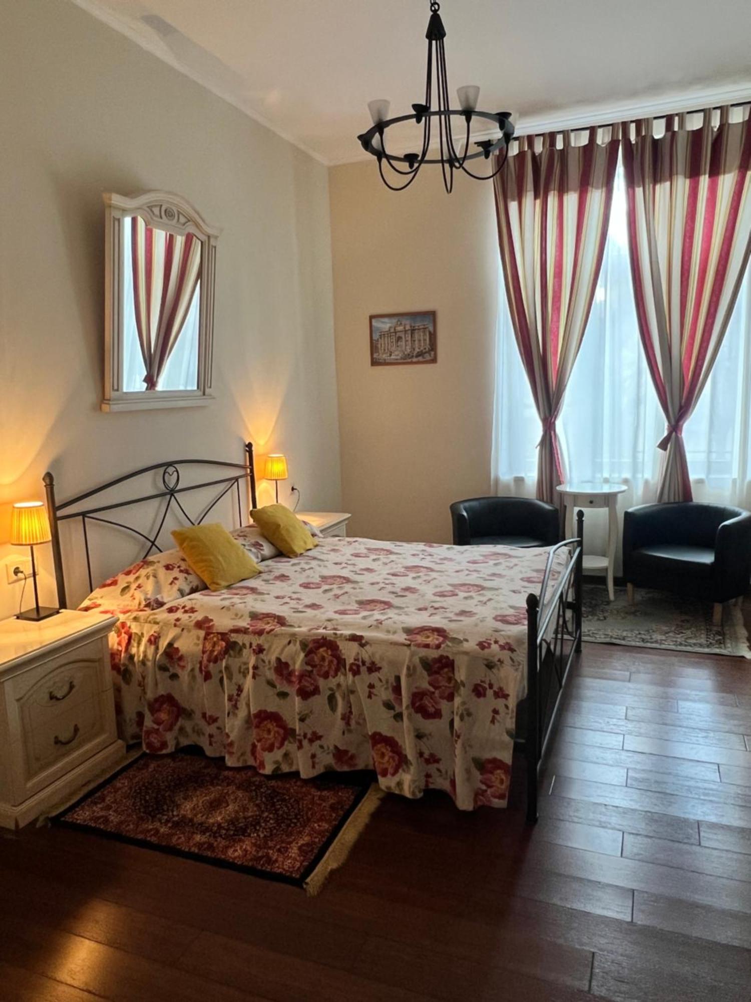 Boutique Pension Park Timişoara Extérieur photo